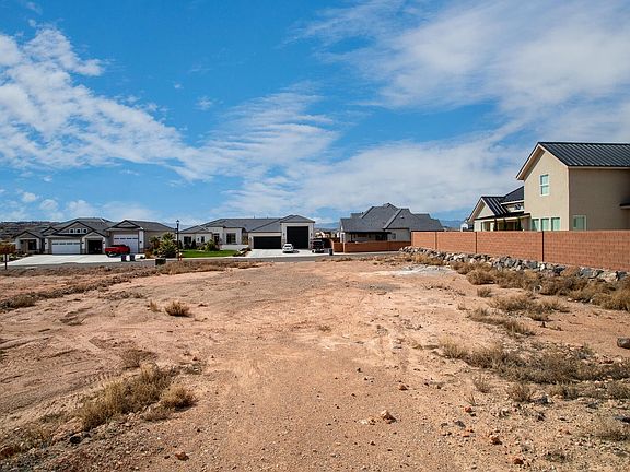 4th image of 71 E Rocky Point Way