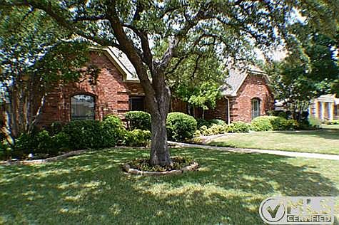 1st image of 1525 Croston Dr
