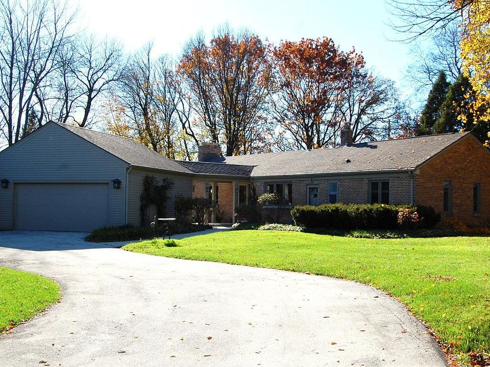 1st image of 355 W Nokomis Ct