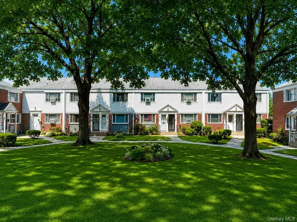 13-42 212 Street #143, Bayside, NY 11360