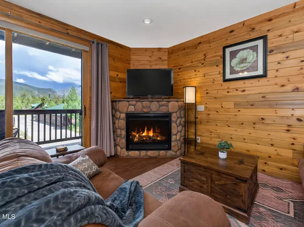 207 Bella Vista Court #216, Grand Lake, CO 80447