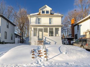 54 Hudson Ave, Pontiac, MI 48342