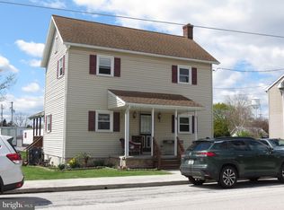 23 4th St, Biglerville, PA 17307