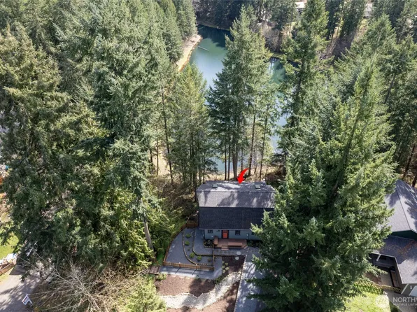 22221 N Clear Lake Boulevard SE, Yelm, WA 98597
