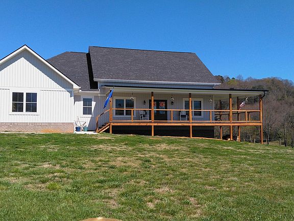 2nd image of 2306 Three Springs Rd