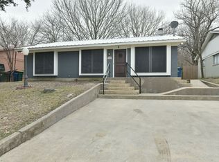 1513 La Fonda Dr, Seagoville, TX 75159