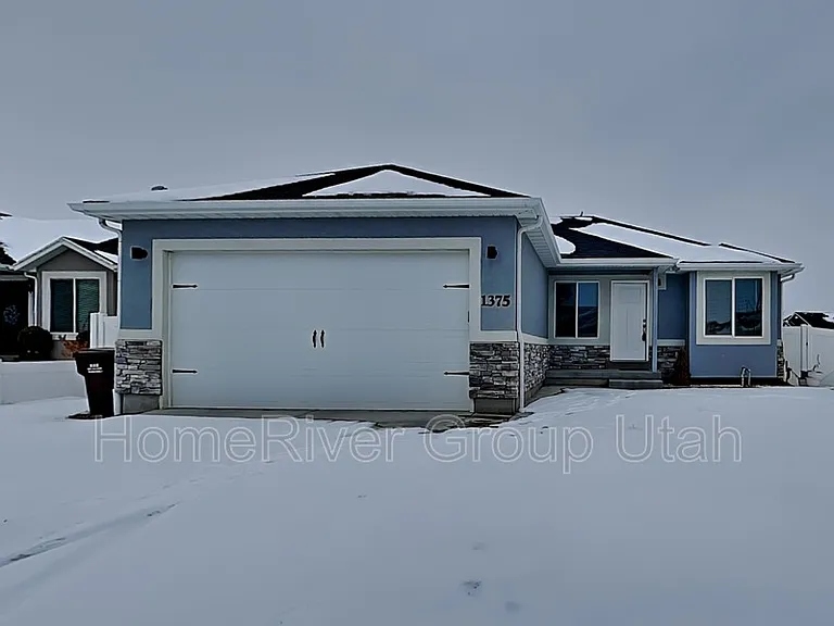 1375 E Rachel Way — Photo 4