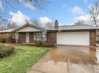 1108 Lockheed St, Bentonville, AR 72712