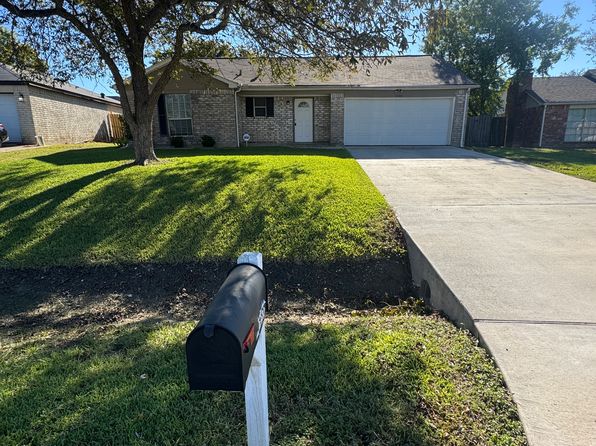 13355 Lake Breeze Ln