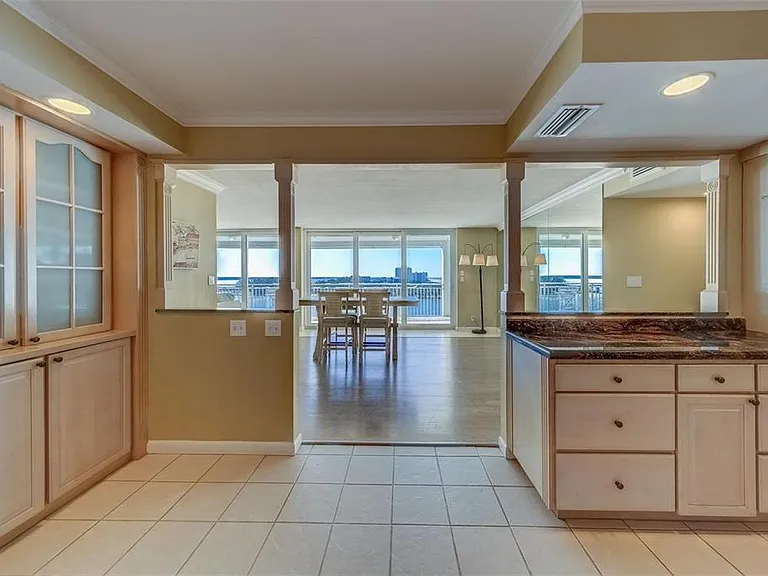 675 S Gulfview Blvd #Penthouse 1 — Photo 47