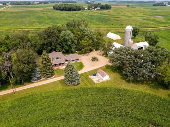 16901 351st Ave, Hamburg, MN 55339