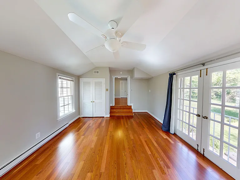 7309 River Rd — Photo 21