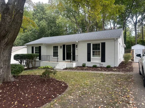 6008 Stratton Pl, Raleigh, NC 27609
