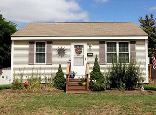 466 Kenyon Ave, Pawtucket, RI 02861