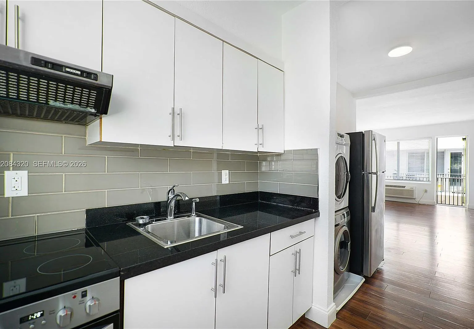 The Lofts At Abbott Condo — Photo 1