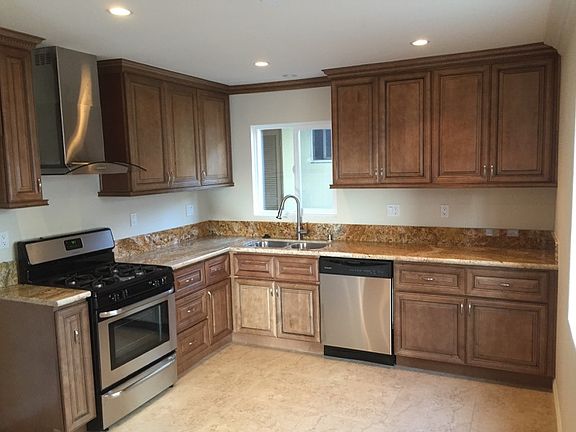 2nd image of 2303 N Frederic St APT B