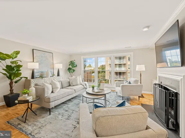 2828 Wisconsin Ave NW APT 309, Washington, DC 20007