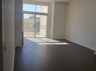 901 S Sherbourne Dr APT 302, Los Angeles, CA 90035