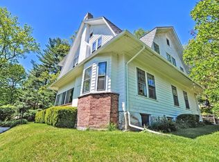14 Hanna Rd, Worcester, MA 01602