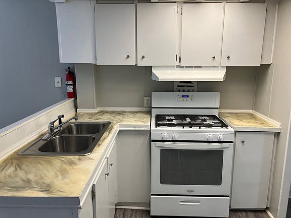 3rd image of 1200 W Carey Ln #B028