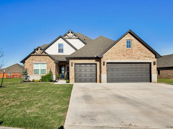 4904 Deerfield Ave, Enid, OK 73703