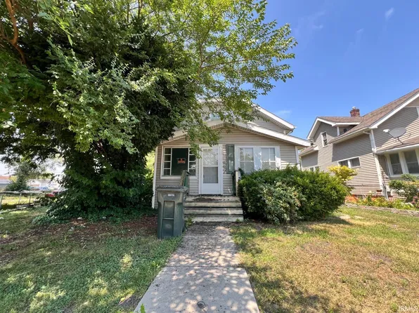447 S Dundee St, South Bend, IN 46619