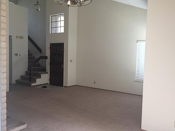 3rd image of 2334 Sweetwater Dr