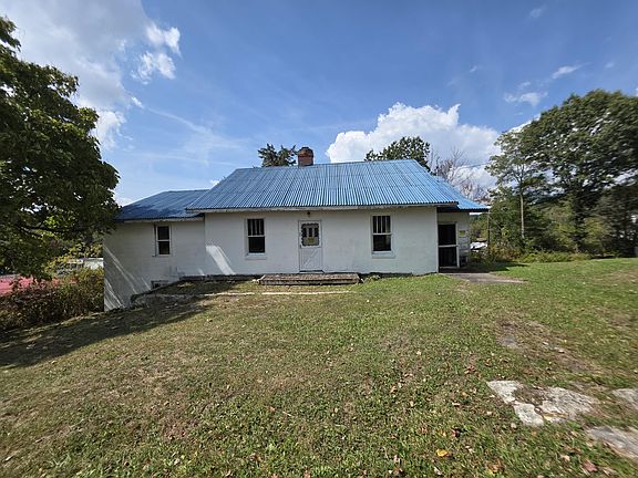 3rd image of 115 Chloe St