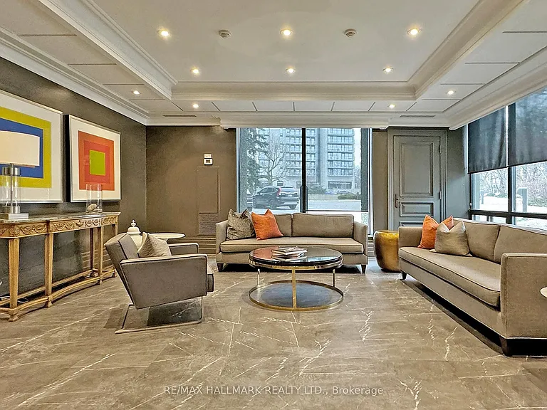 619 Avenue Rd #201 — Photo 6
