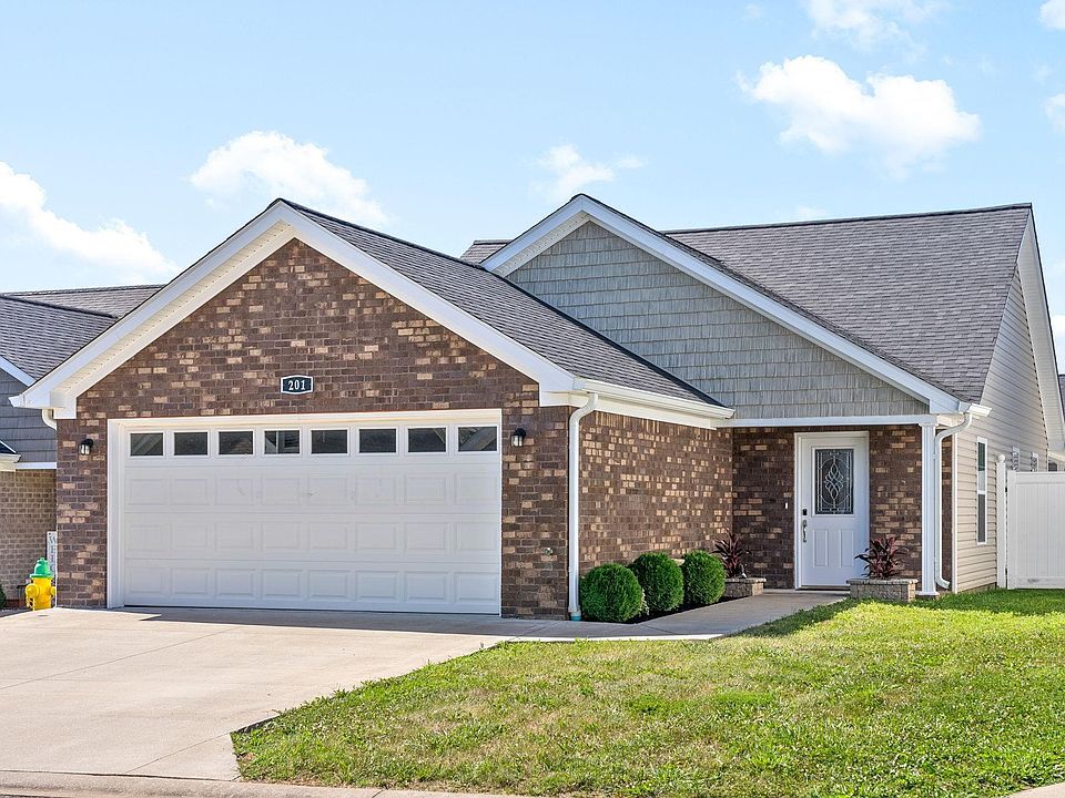 1st image of 201 Dove Cir
