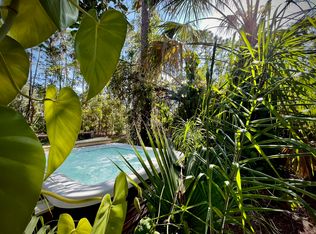 582 Holmes Ave NW, Palm Bay, FL 32907