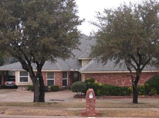 1513 Palm Valley Dr, Garland, TX 75043