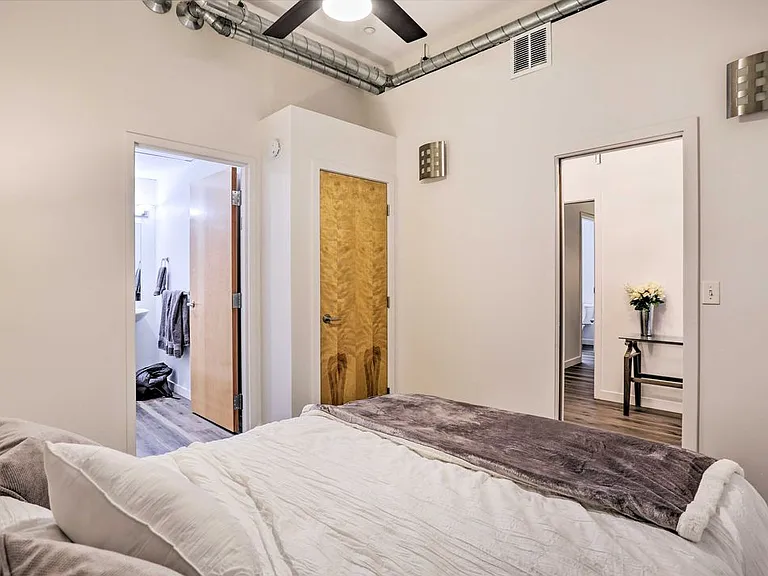 3100 Huron St #3Q — Photo 31