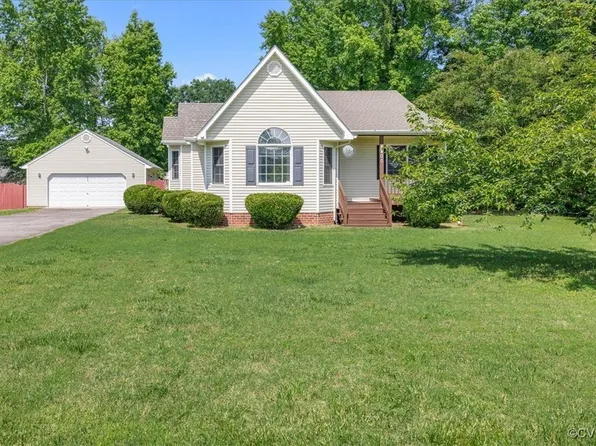 4400 Logan Knoll Ln, Petersburg, VA 23803