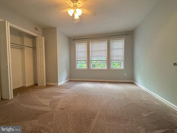 2nd image of 5405 Morse St