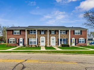 1503 McKool Ave, Streamwood, IL 60107