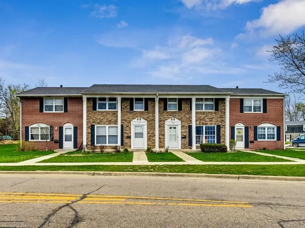 1503 McKool Ave, Streamwood, IL 60107