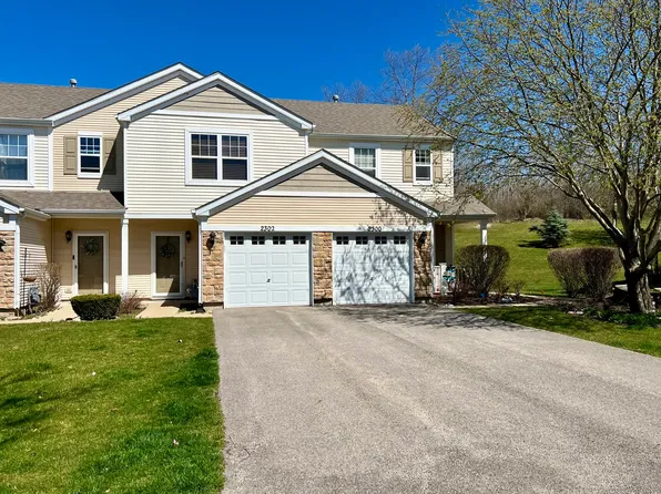 2302 Flagstone Ln, Carpentersville, IL 60110