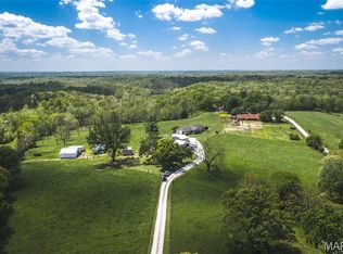 1560 Hinson Ln, Saint Clair, MO 63077