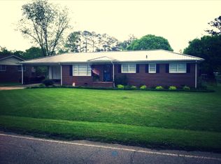 233 Tabor Rd, Gadsden, AL 35904