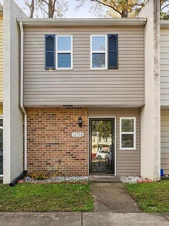 Front of unit