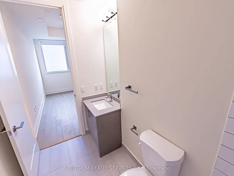 9000 Jane St #Penthouse 119 — Photo 28