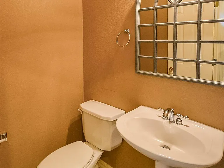 3211 Chapel Creek Way — Photo 11