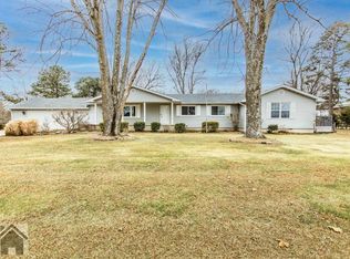 25677 Highway Yy, Lebanon, MO 65536