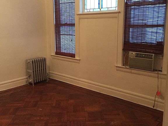 3rd image of 403 Kerrigan Blvd APT 1
