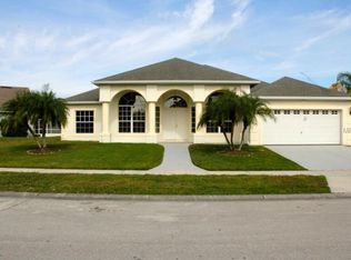 2607 Roughside Cir, Kissimmee, FL 34746