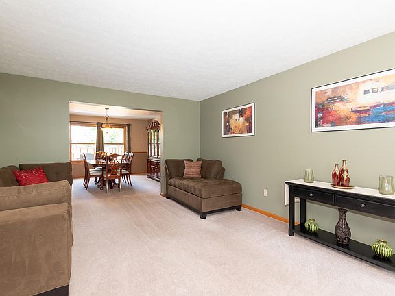 4th image of 1823 Sandy Cove Dr