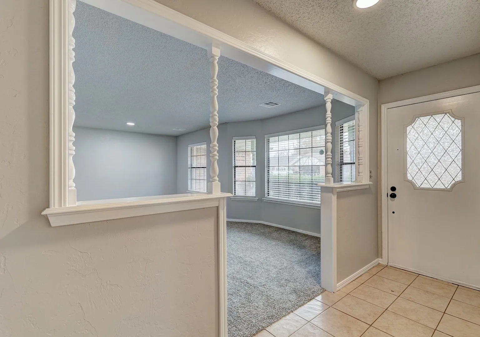 For Lease: Large updated home in Moore! Storm Shelter included! — Photo 2