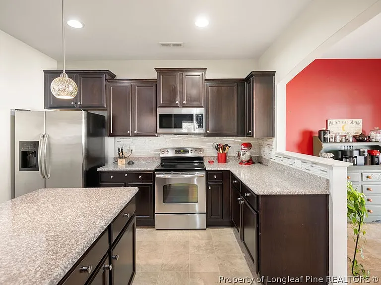 1453 Dulles Rd — Photo 20