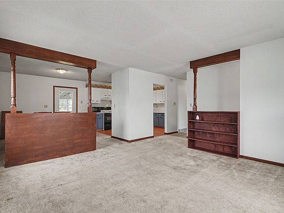 4th image of 347 3rd St N
